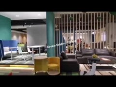 우리 쇼룸을 한번 보세요.